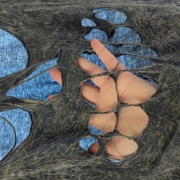 JC fits inc Skull Back Cutout Tee Size L - Picture 3 of 5